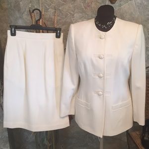 Valerie Stevens gorgeous Dress skirt & blazer